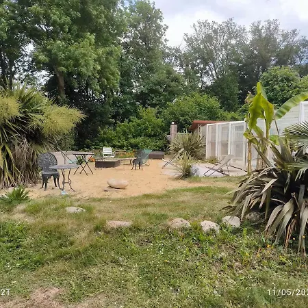 7 - Parc Et Piscine Chauffee Boisset-les-Prevanches